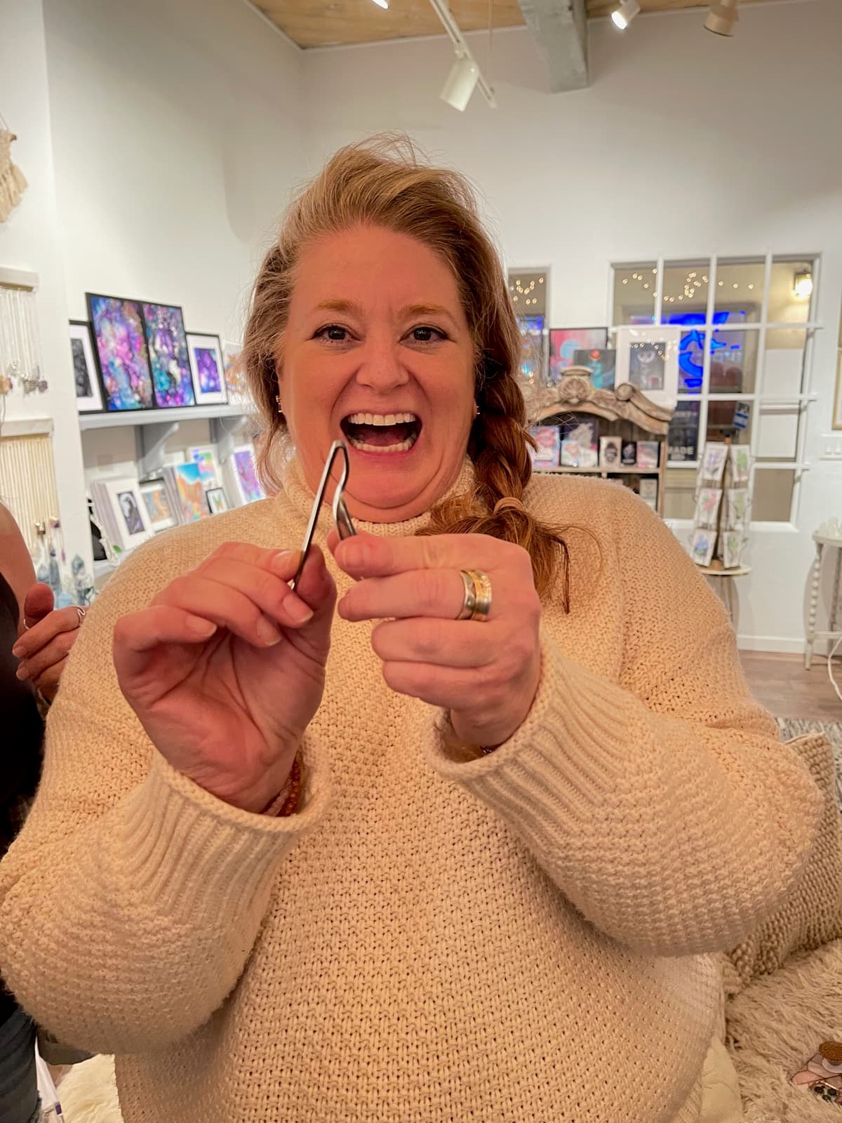 Spoon Bending — image 4