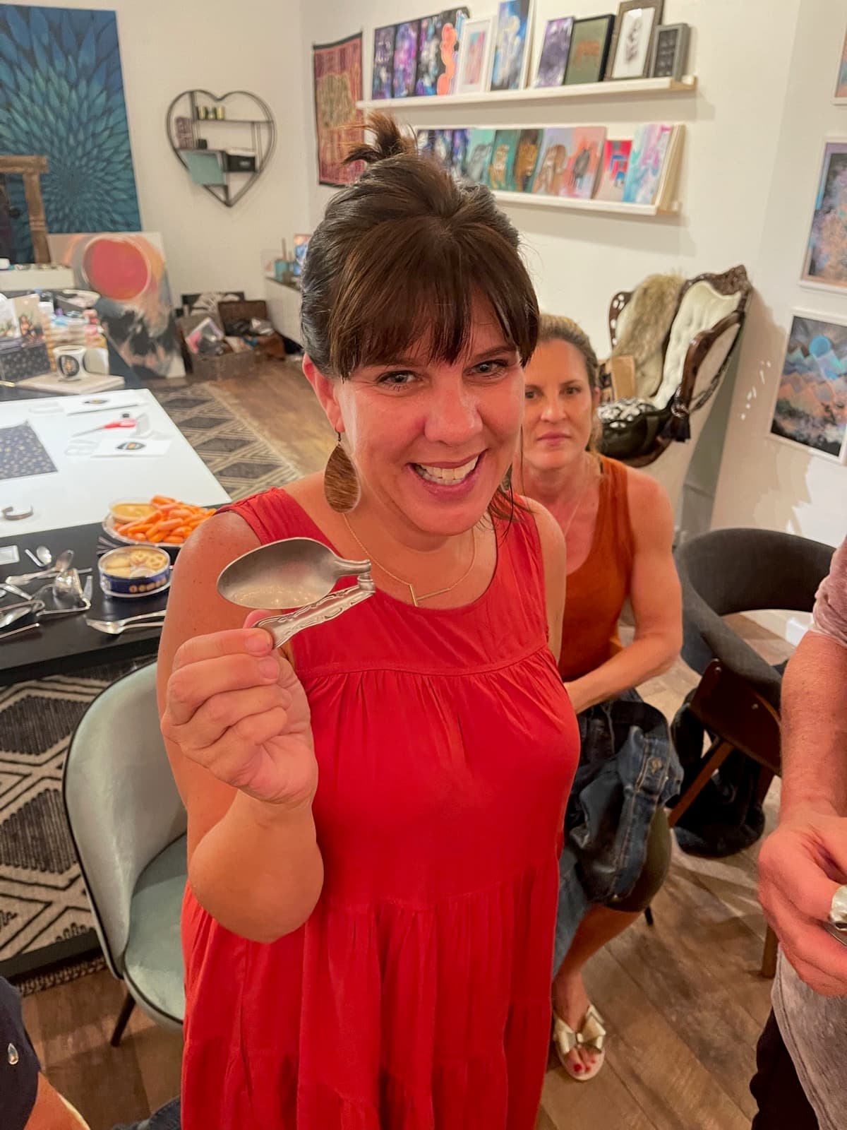 Spoon Bending — image 32